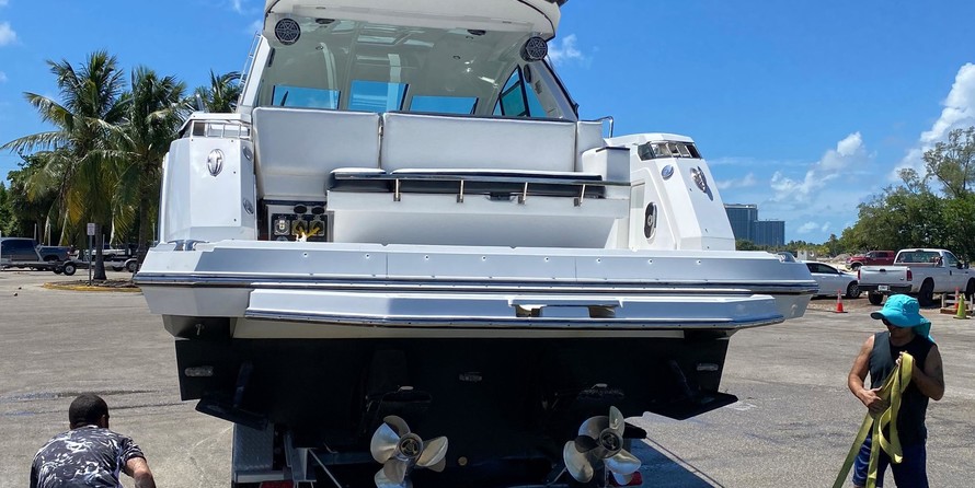 Bavaria Sport 360 coupe