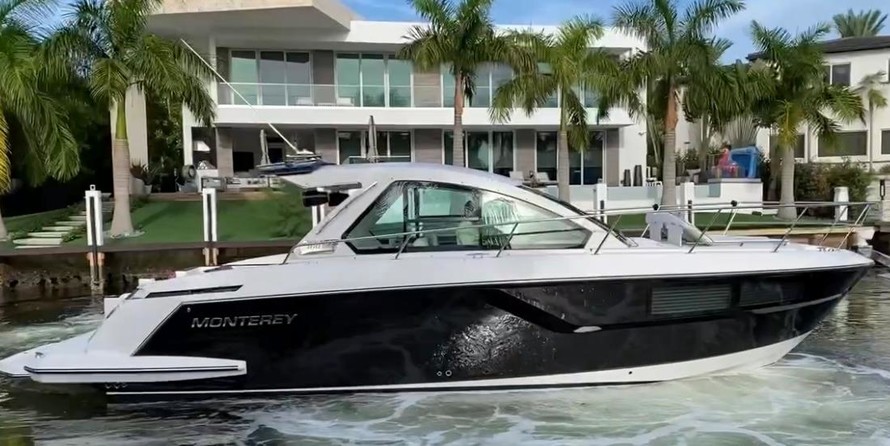 Bavaria Sport 360 coupe