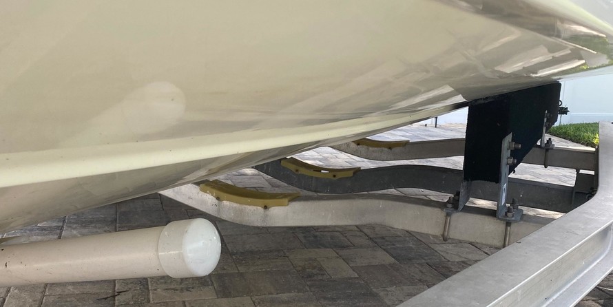 Angler Pro Boats 2900 center console