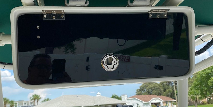 Angler Pro Boats 2900 center console