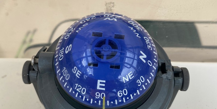 Angler Pro Boats 2900 center console