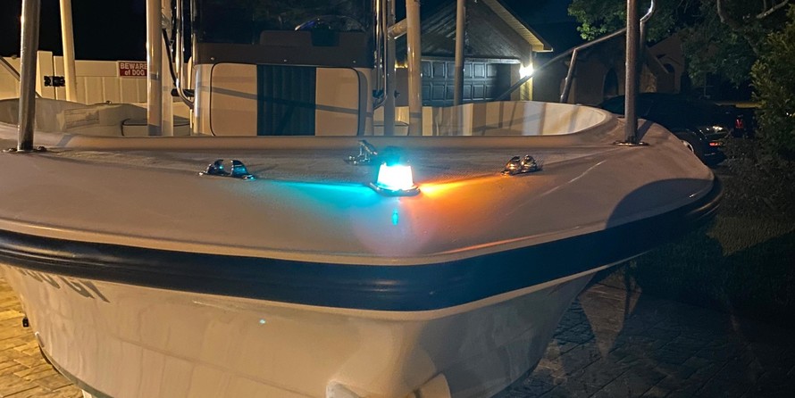 Angler Pro Boats 2900 center console