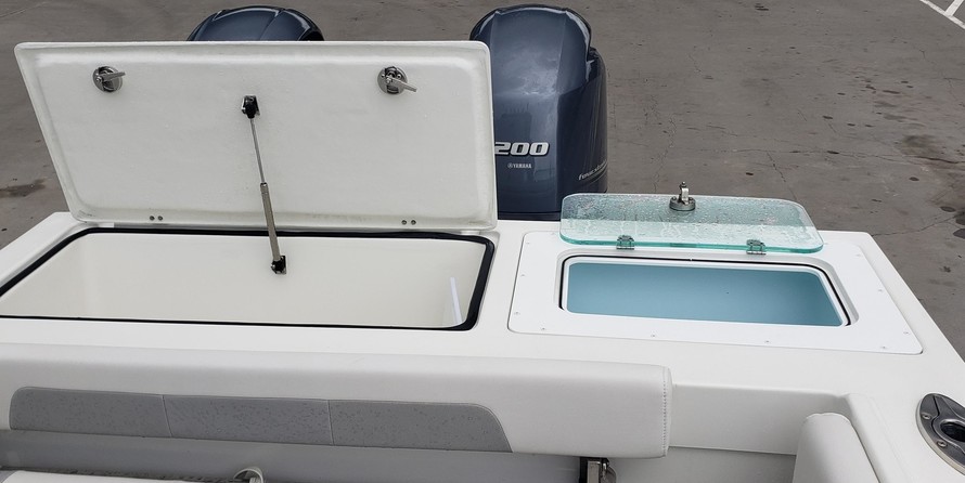 Parker 2501 Center Console