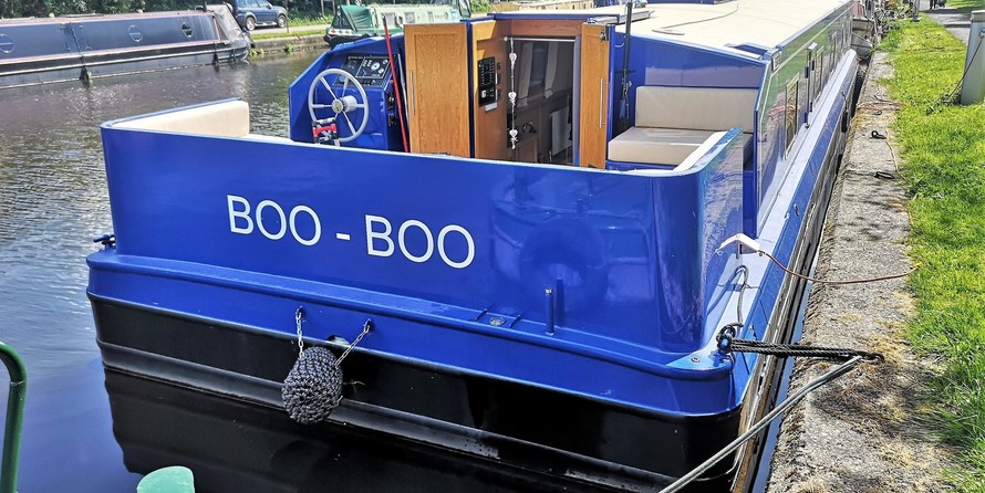 Wide beam narrowboat 65 x 12 hanbury monarch