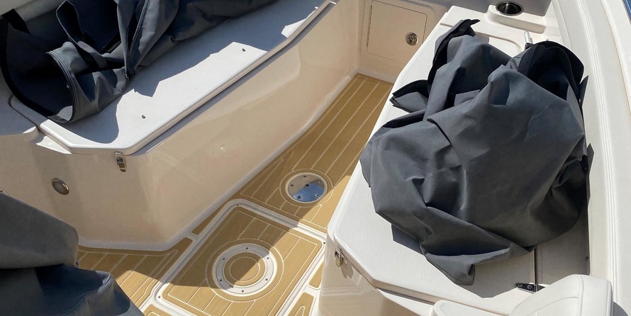 Grady-White Canyon 306