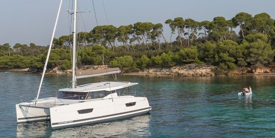Fountaine Pajot Lucia 40