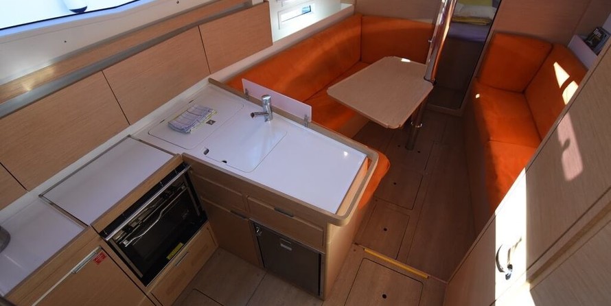 Elan Impression 35