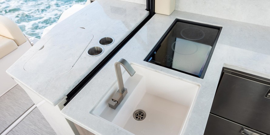 Regal 42 Grande Coupe