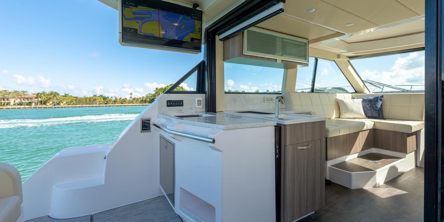 Regal 42 Grande Coupe