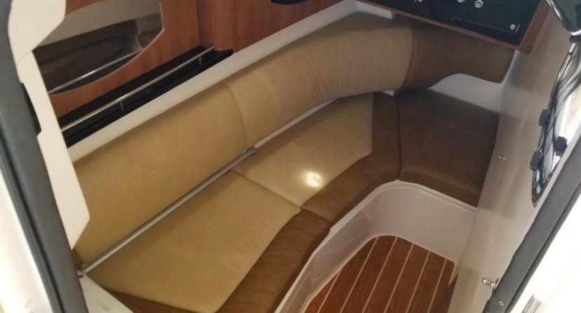 Grady-White Freedom 335