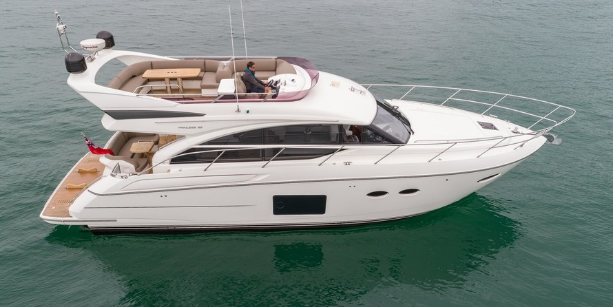 Princess 52 Fly