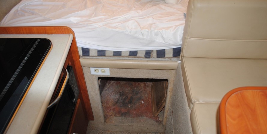 Bayliner 242 Classic