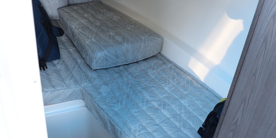 Chris-Craft Launch 35 GT