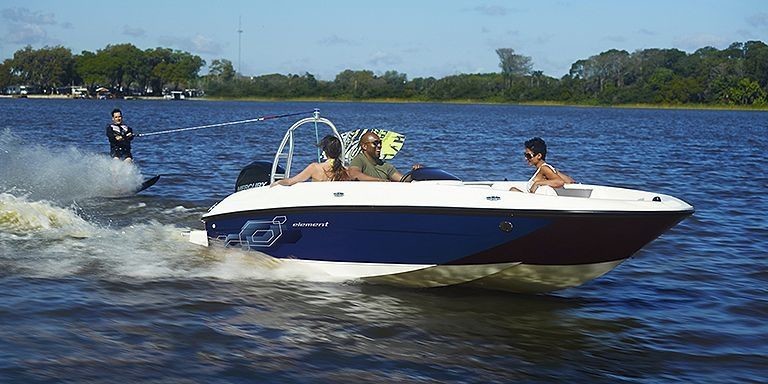 Bayliner E18