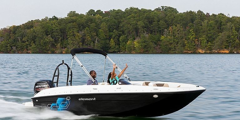 Bayliner E18