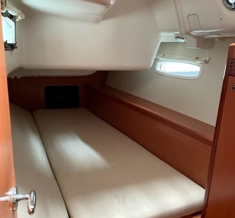 Beneteau Oceanis 40