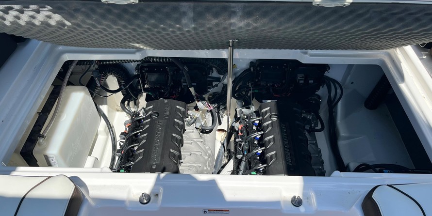Yamaha Boats 252SD
