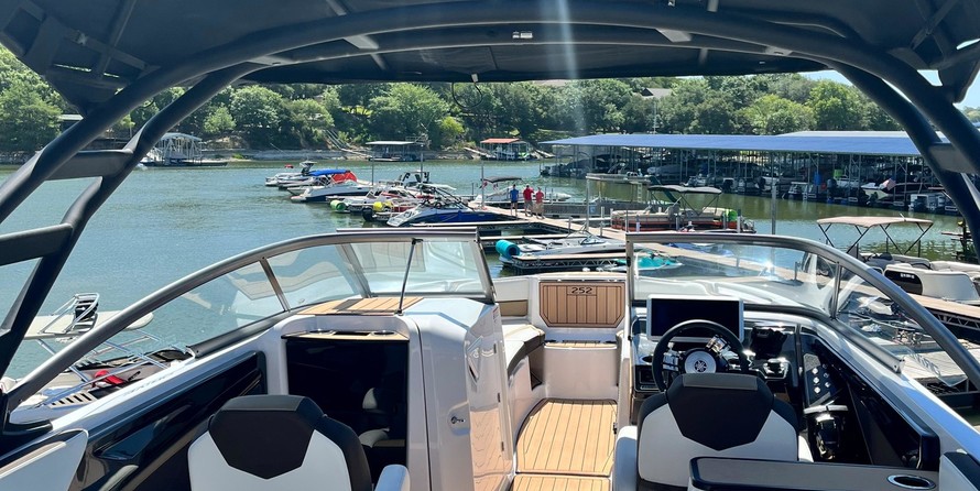 Yamaha Boats 252SD