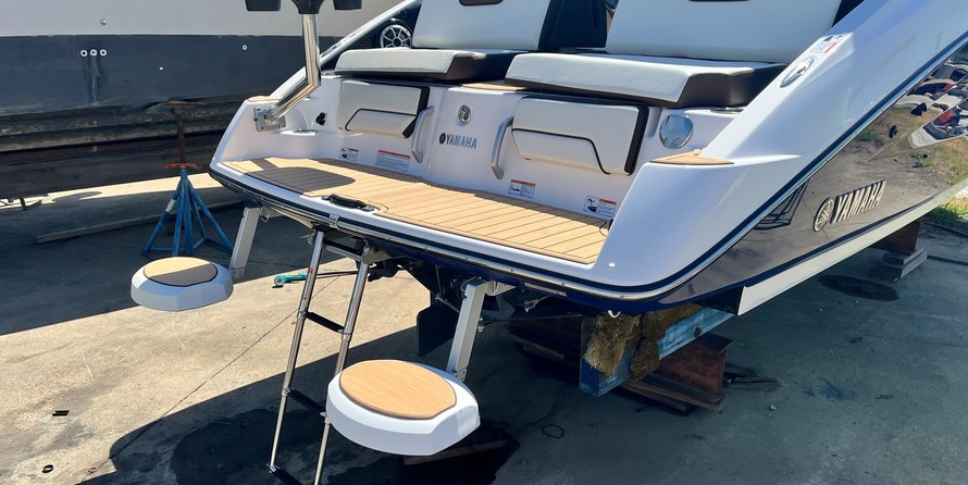Yamaha Boats 252SD