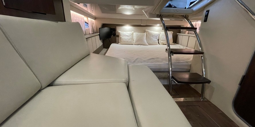 Regal 33 Express