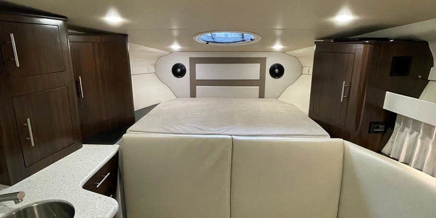 Regal 33 Express