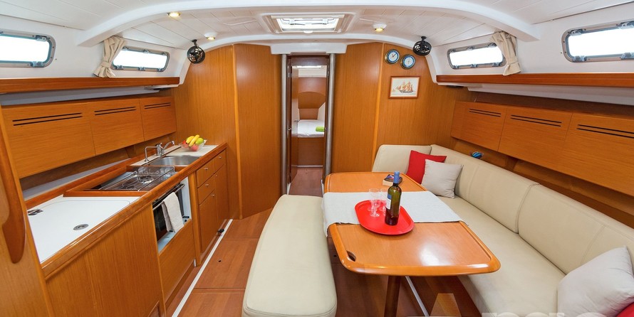 Beneteau Cyclades 43.4