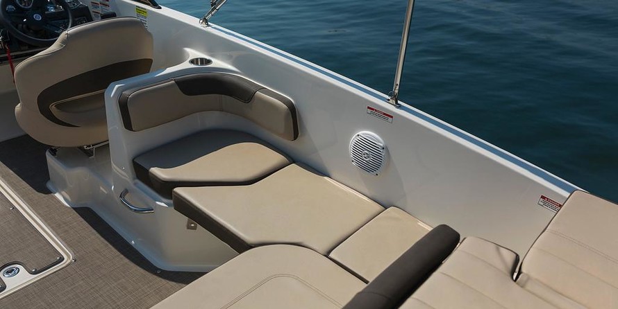 Bayliner VR6 BOWRIDER