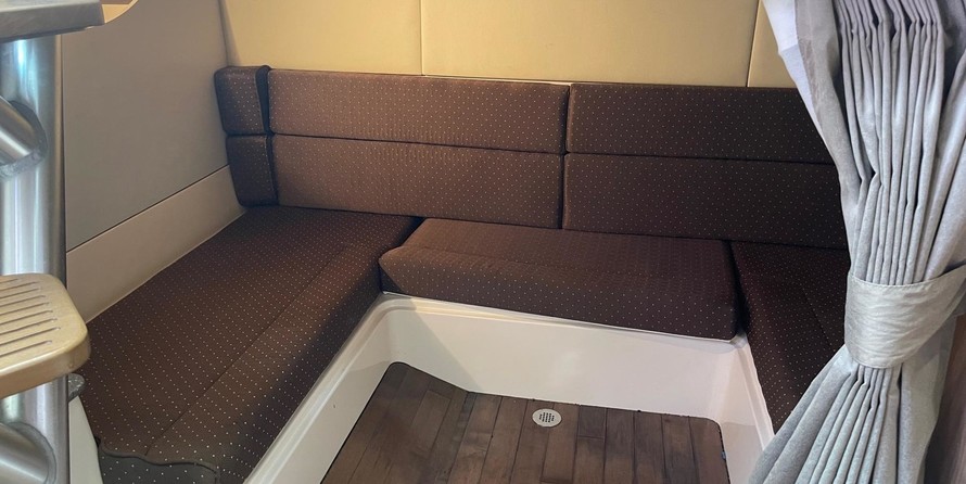 Boston Whaler 345 Conquest