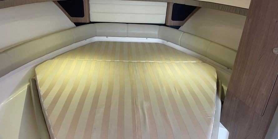 Boston Whaler 345 Conquest