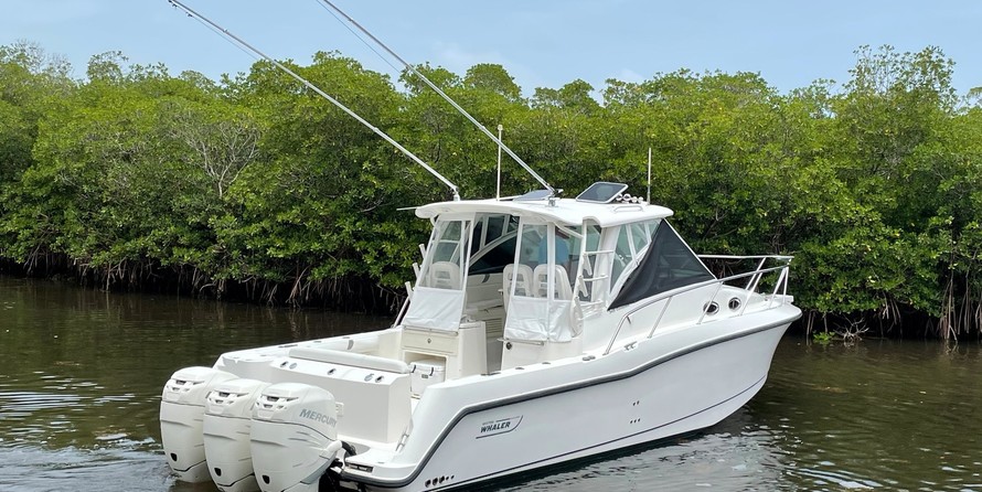 Boston Whaler 345 Conquest