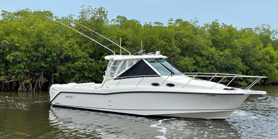 Boston Whaler 345 Conquest