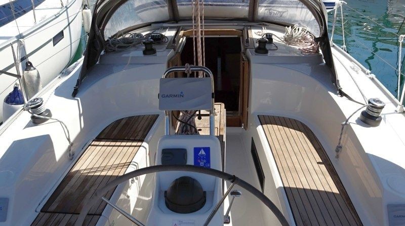 Bavaria 33 Cruiser