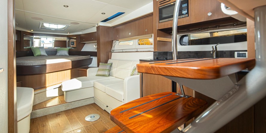 Sea Ray Sundancer 350