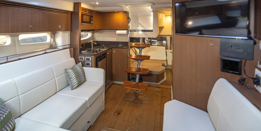 Sea Ray Sundancer 350