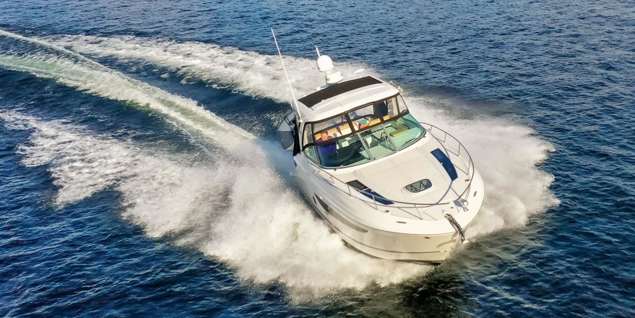 Sea Ray Sundancer 350