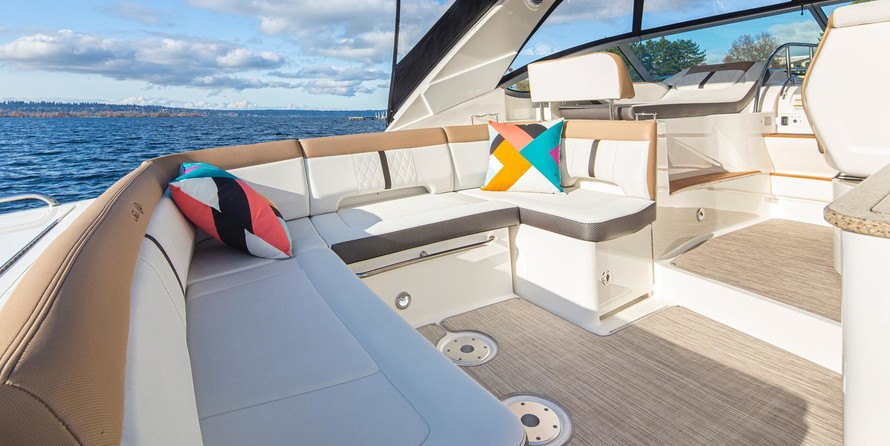 Sea Ray Sundancer 350