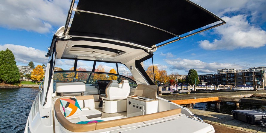 Sea Ray Sundancer 350