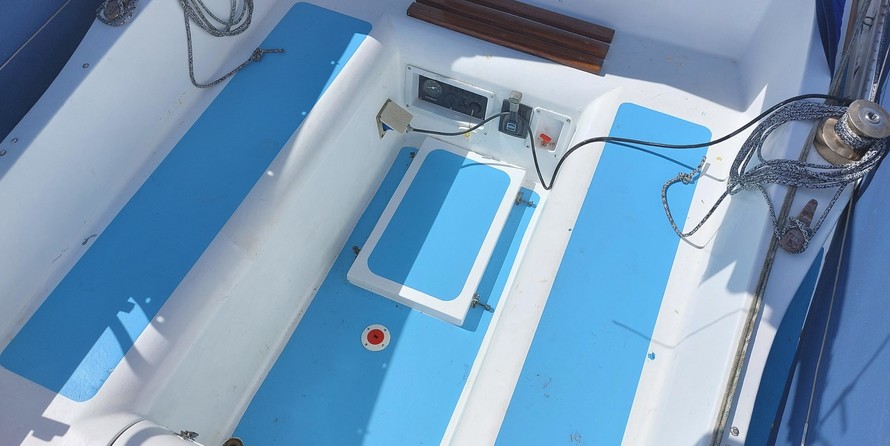 Westerly Centaur (lowered)