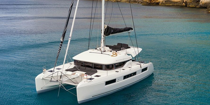 Lagoon 50