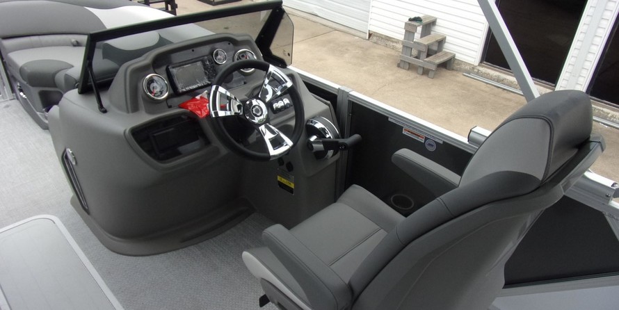 Avalon 2485 LSZ Versatile Rear Bench Sport Toon Windshield