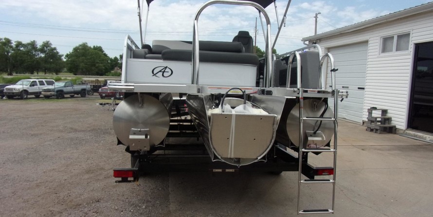 Avalon 2485 LSZ Versatile Rear Bench Sport Toon Windshield