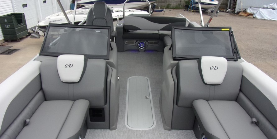 Avalon 2485 LSZ Versatile Rear Bench Sport Toon Windshield