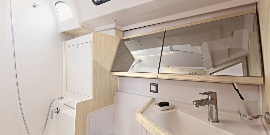 Beneteau Oceanis 46.1