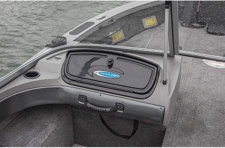 Crestliner 1650 Fish Hawk