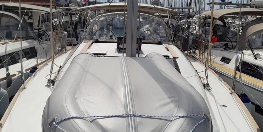 Dufour 412