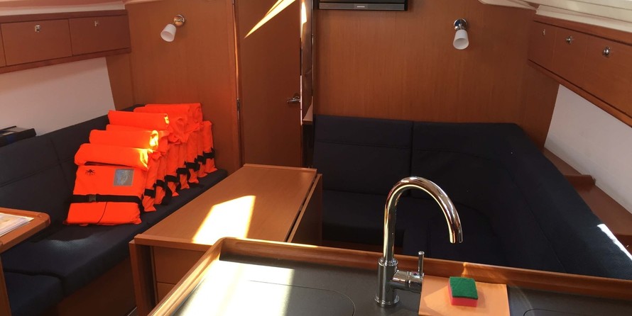 Bavaria 37 Cruiser