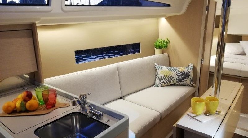 Beneteau Oceanis 30.1