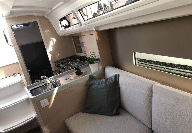 Beneteau Oceanis 30.1