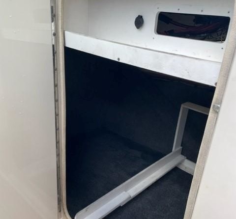 Sea Ray 240 Sundeck