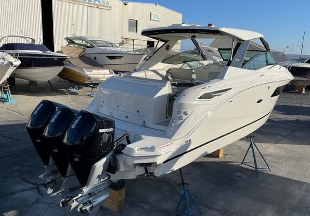 Sea Ray 320 Sundancer